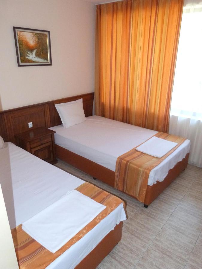 Hotel Beroe Sveti Vlas Extérieur photo