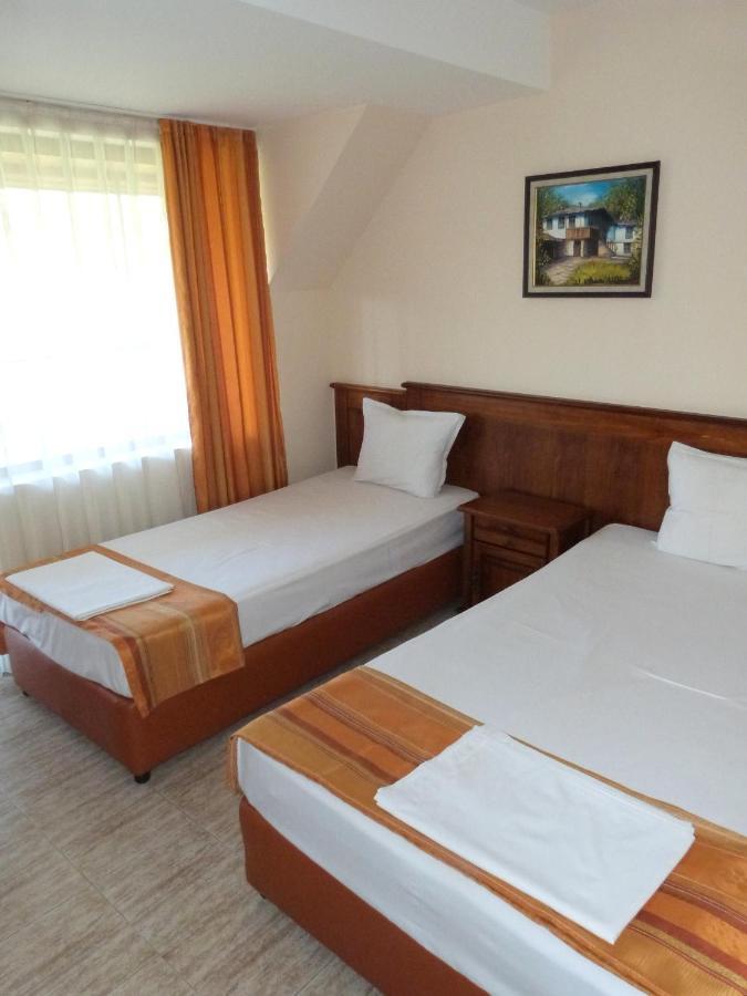 Hotel Beroe Sveti Vlas Extérieur photo