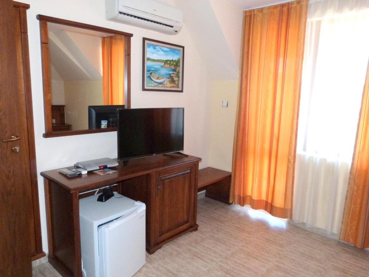 Hotel Beroe Sveti Vlas Extérieur photo