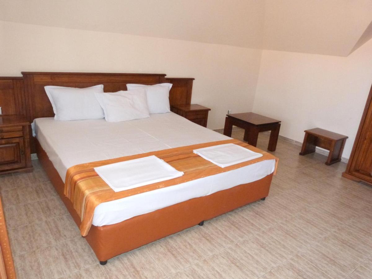 Hotel Beroe Sveti Vlas Extérieur photo
