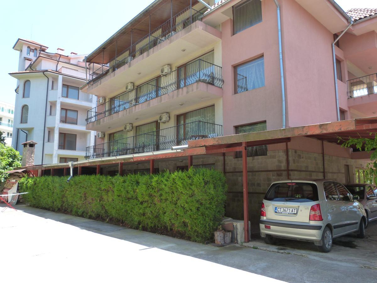 Hotel Beroe Sveti Vlas Extérieur photo