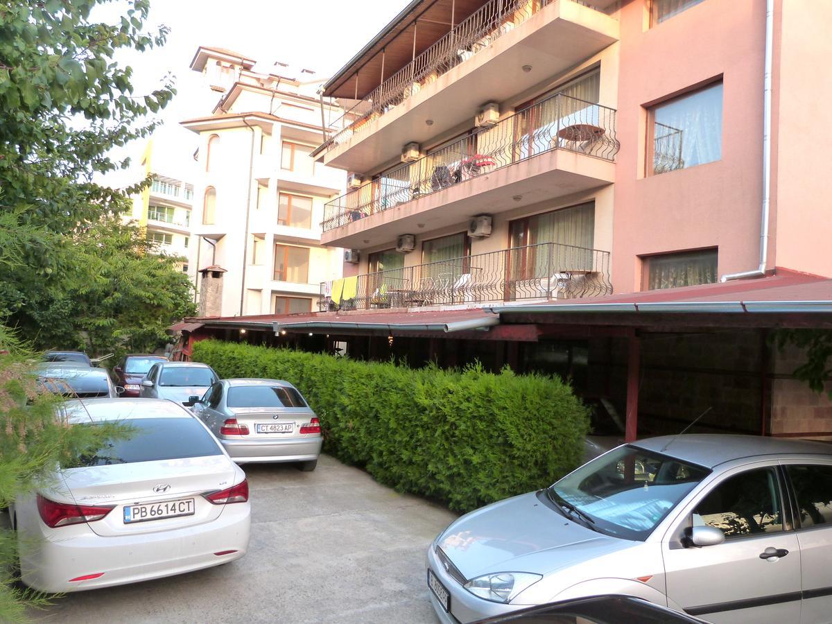 Hotel Beroe Sveti Vlas Extérieur photo