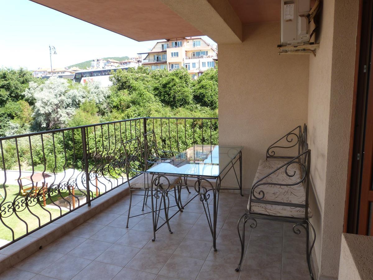Hotel Beroe Sveti Vlas Extérieur photo