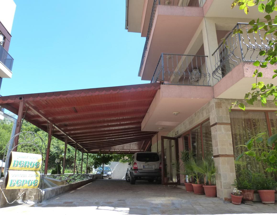 Hotel Beroe Sveti Vlas Extérieur photo